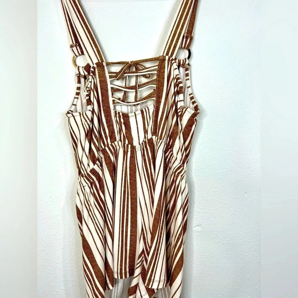 🆕 Derek Heart Brown & Offwhite Striped Romper - Picture 7 of 9